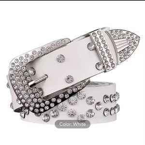 Western cowboy White, rhinestone Belt .Genuine leather.